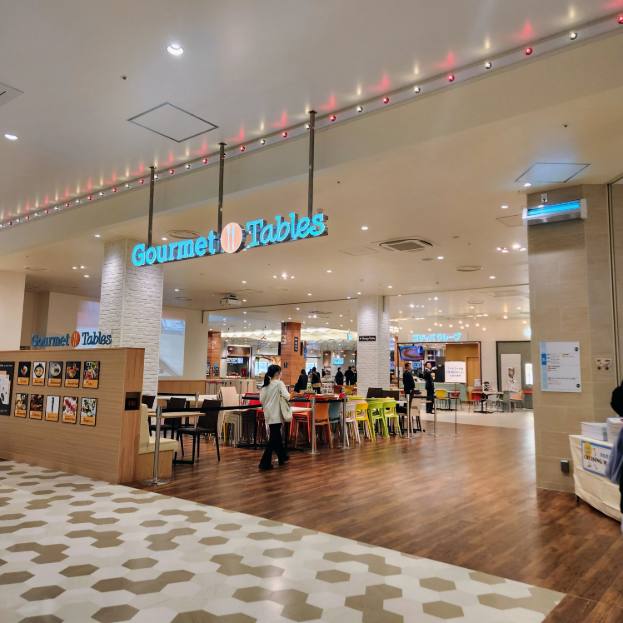 ららぽーとフードコート入口