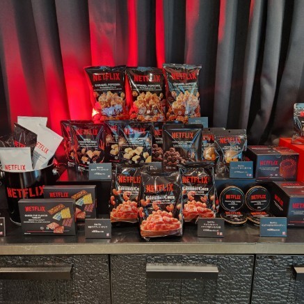 映画鑑賞にあう菓子類も