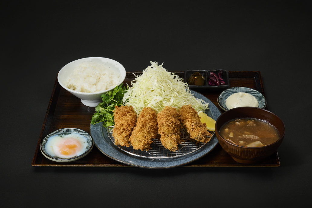 「大粒牡蠣フライ定食(4個)」