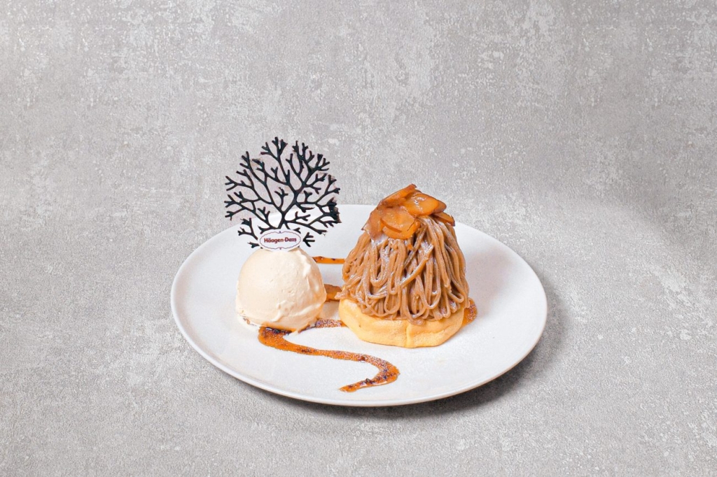 渋皮マロンのモンブランパンケーキ