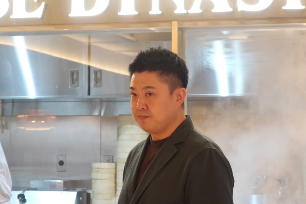 パラダイスグループの日本での責任者となっている刘為墉マネージングディレクター