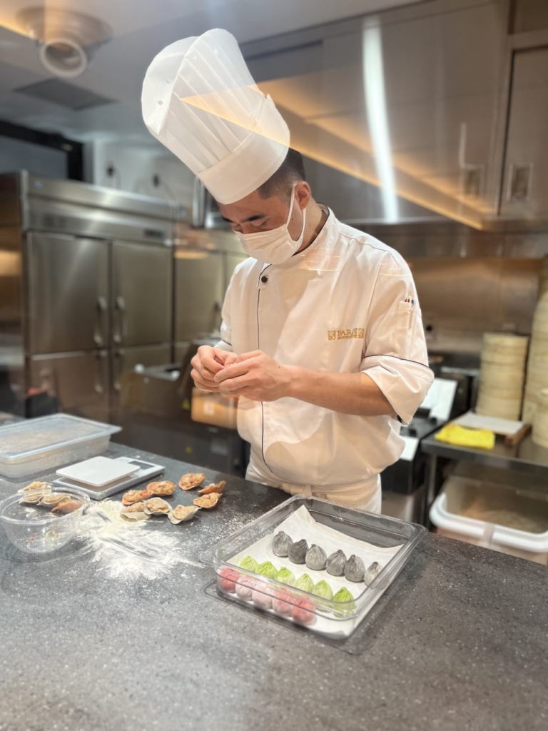 社内のナンバー２の点心長が作る8色小籠包