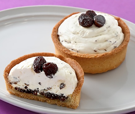 ファミマ「大人のラムレーズンタルト」