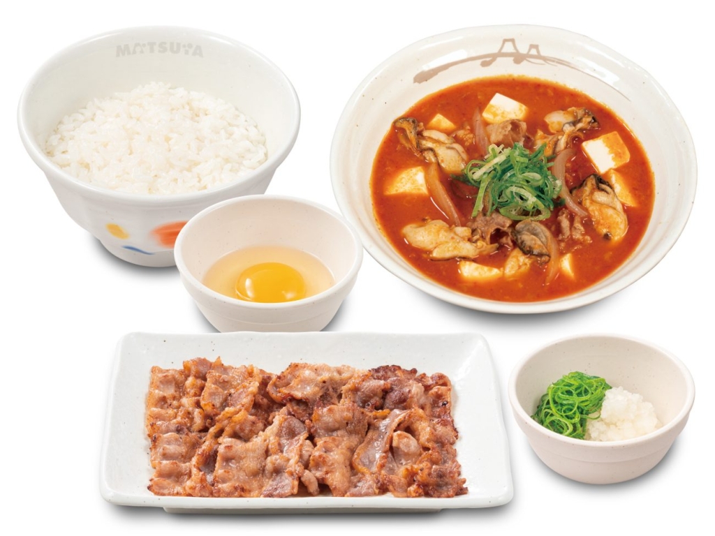 牡蠣入り牛豆腐キムチチゲ牛カルビ焼肉セット