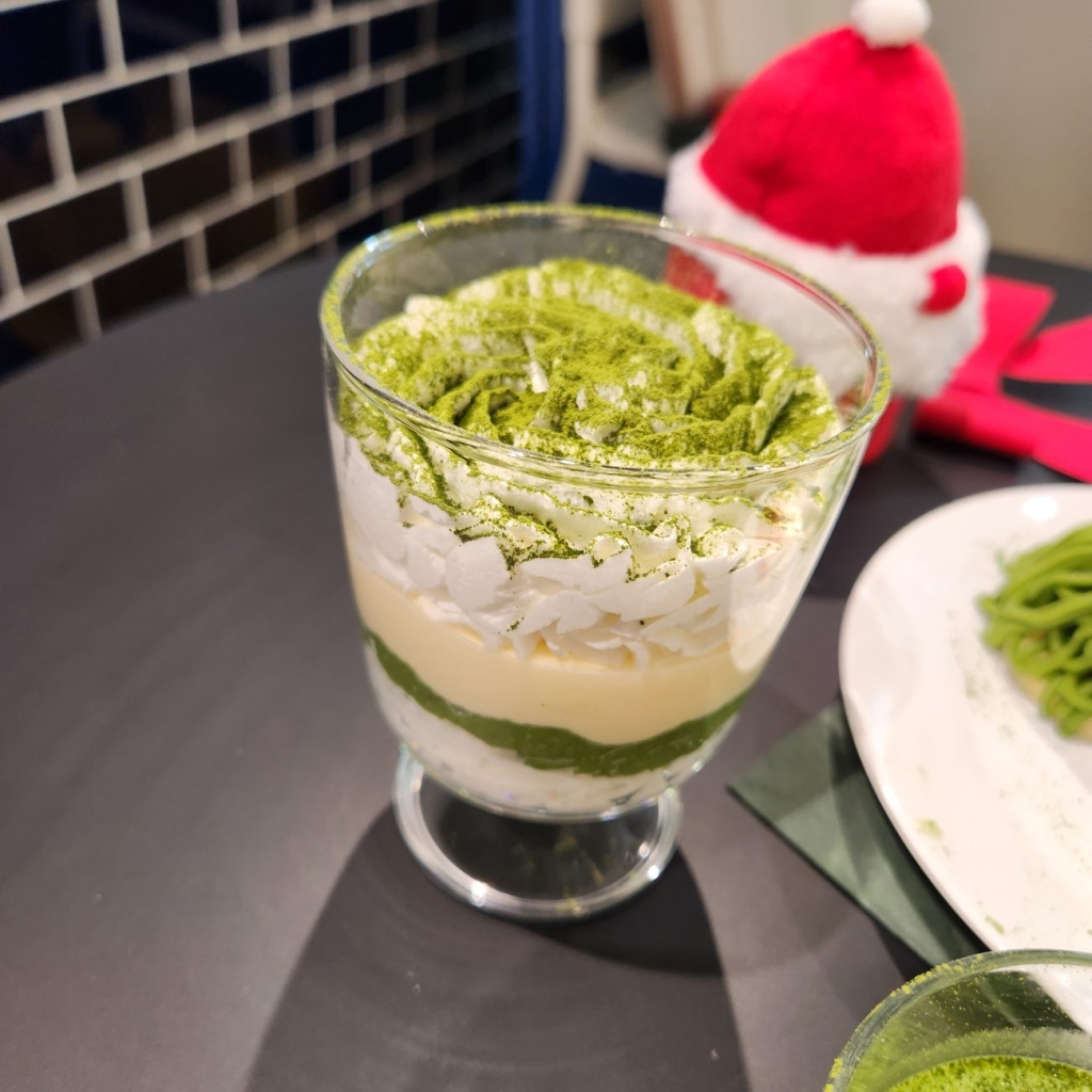 抹茶ティラミスパフェ