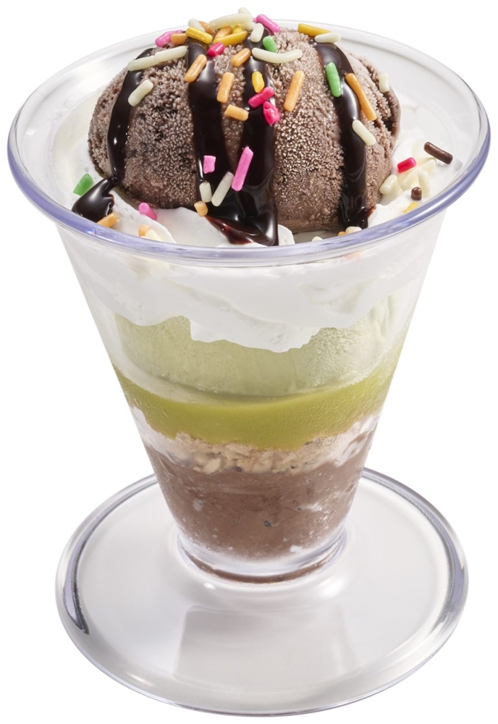 「ドバイチョコ風サクッとパフェ」