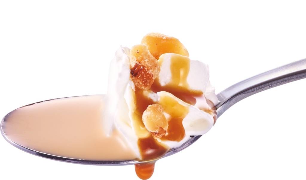 ホイップクリーム×クルミ×キャラメルソースの調和がとれた味わい