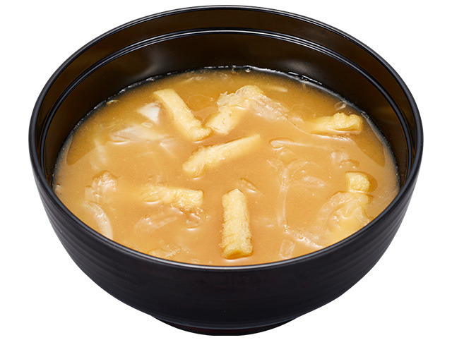 玉ねぎと油揚げの味噌汁