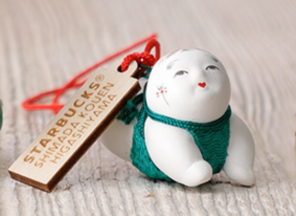 御所人形チャーム這児(ハイコ)