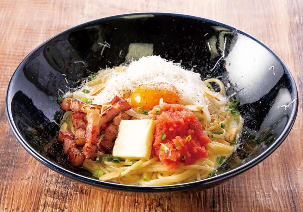 壁の穴「やみつき明太子カルボナーラ」