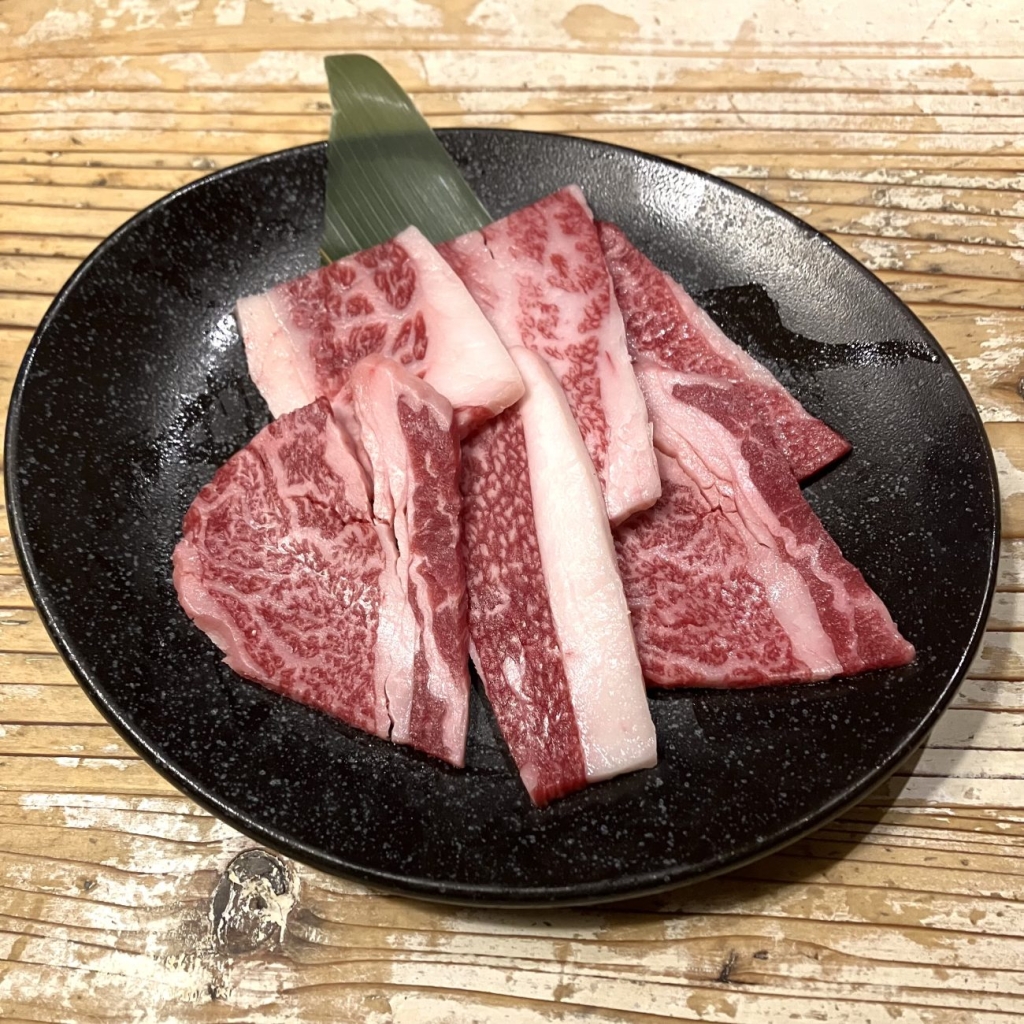 「黒毛和牛カルビ」