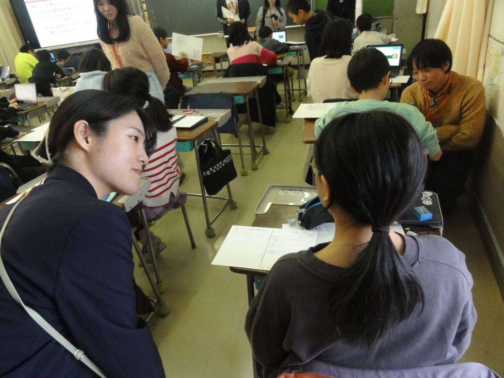 明星社員と子どもたちが交流