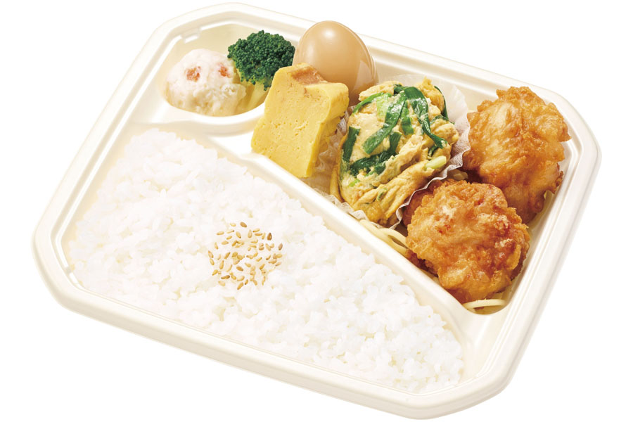 推し盛弁当例/親子ミックス弁当(唐揚 2コ、ニラ玉、煮たまご、たまごやき)