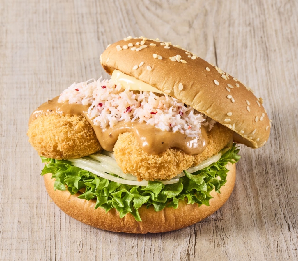 オオズワイガニのクリームコロッケバーガー・ブラウンバターソース