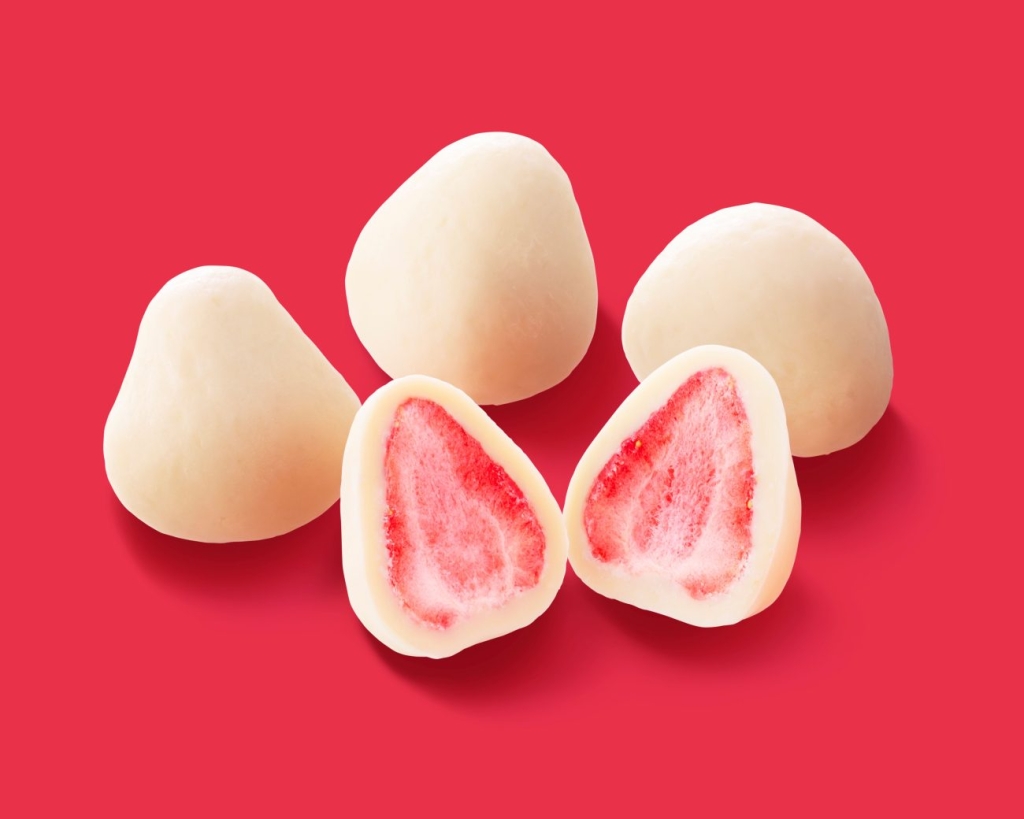 ファミマ ストロベリーチョコホワイト