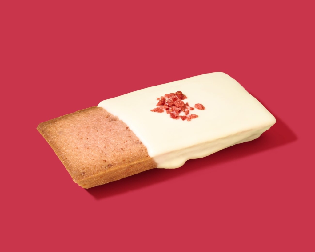 ファミマ いちごのフィナンシェ