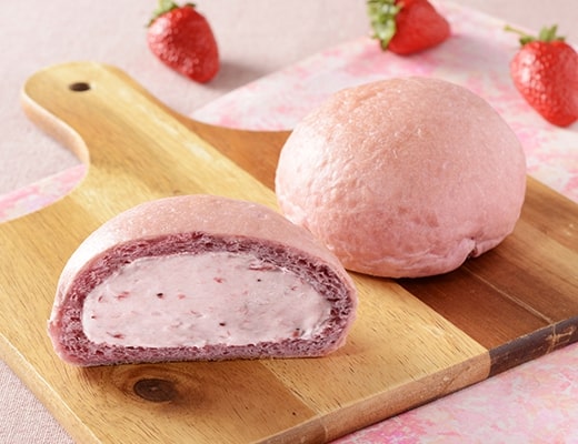 Uchi Café クリームたっぷり!ふわもち冷やしクリームパン いちごホイップ