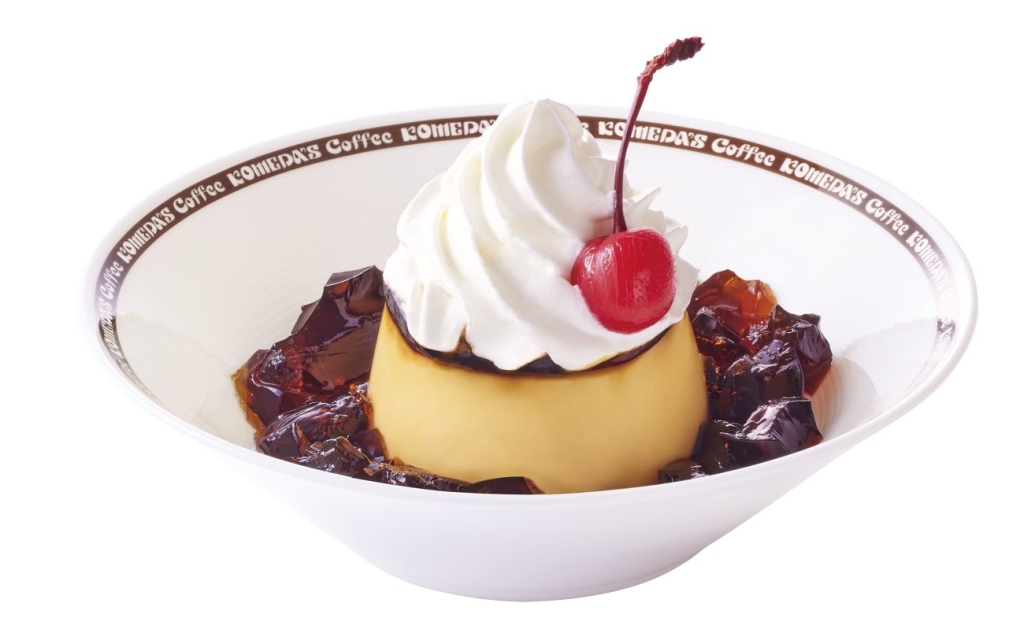 コクあまプリンにホイップクリームと自家製珈琲ジェリーを合わせた