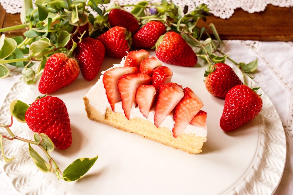 「特選 静岡県産 “紅ほっぺ”のタルト」ピース