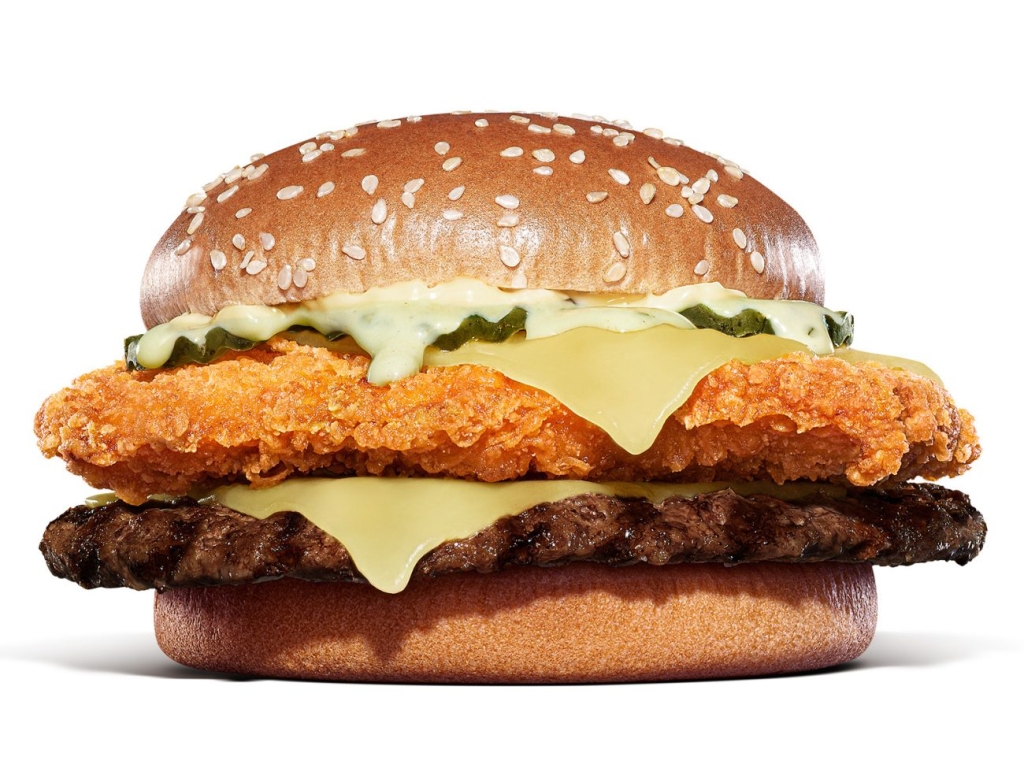 『チキン&ビーフ ビッグマウスホワイトバーガー』