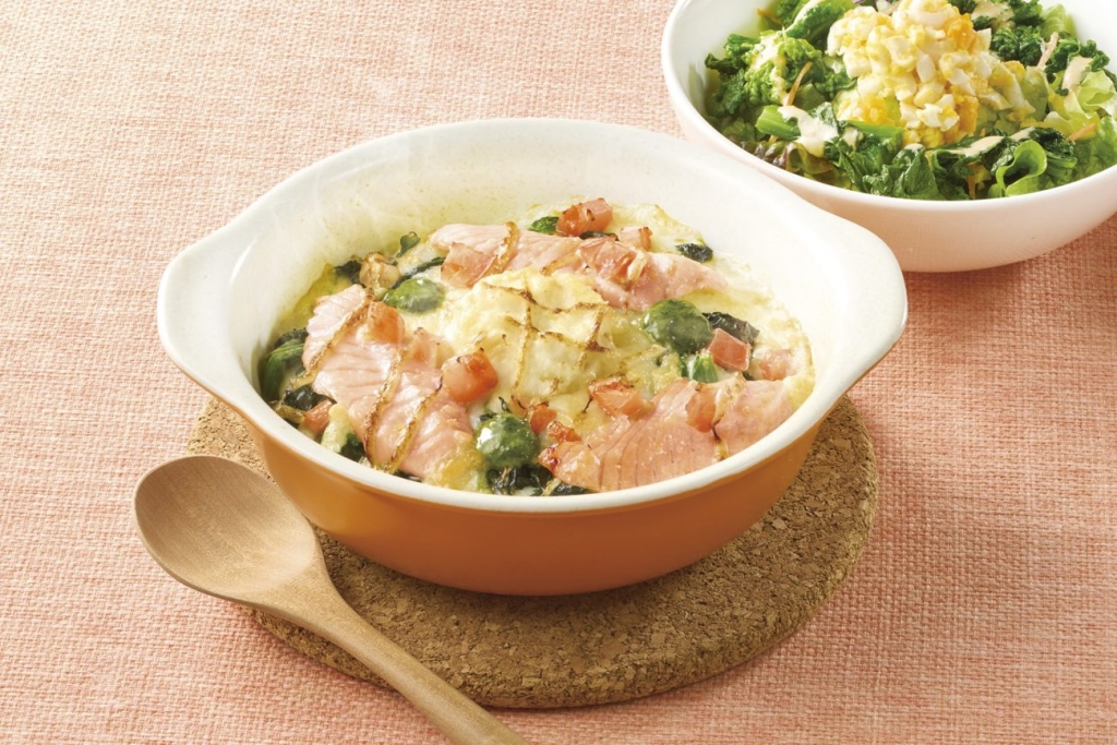 とろサーモン･ポテト･大葉のドリア+菜の花のミモザサラダ