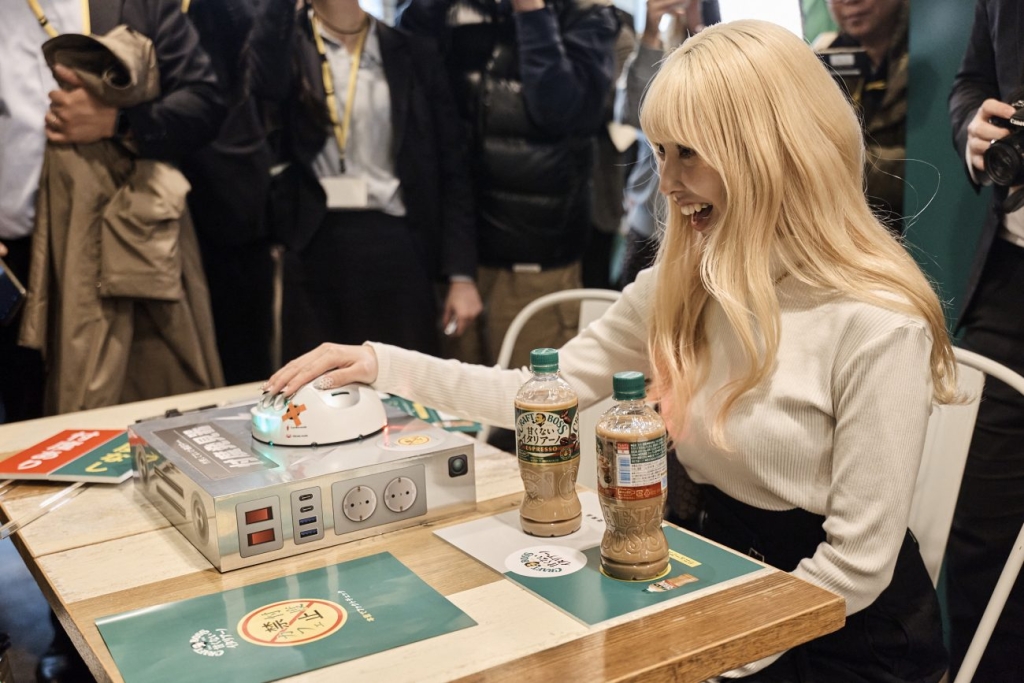 会場ではウソ発見器を用い忖度なしで味の評価をしてもらう