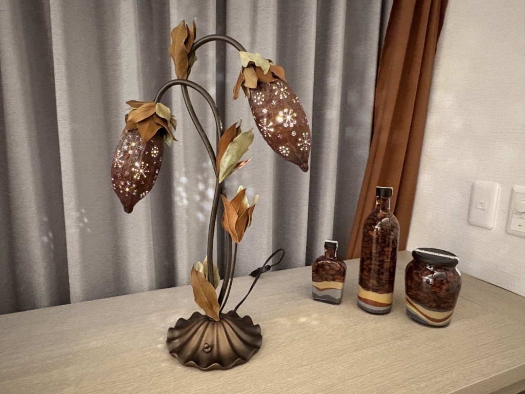 カカオポッドランプ