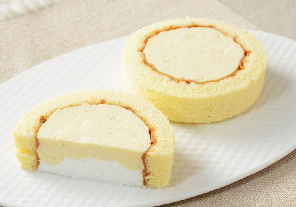 Uchi Café ミックスジュース風プレミアムロールケーキ