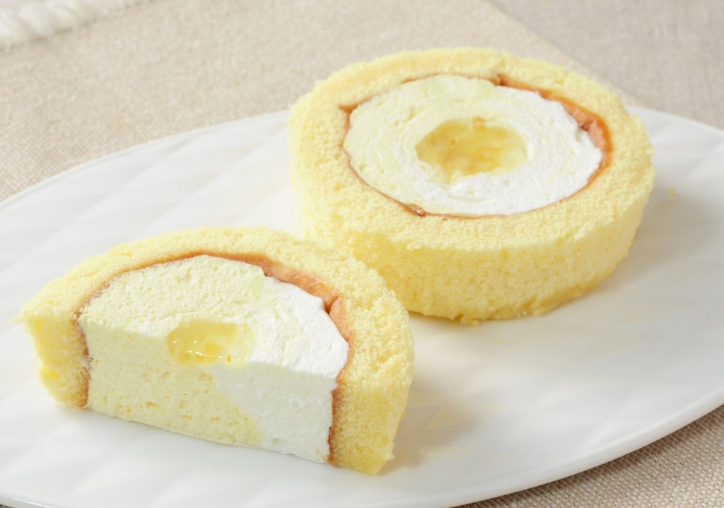 Uchi Café 瀬戸内レモンと木頭ゆずプレミアムロールケーキ