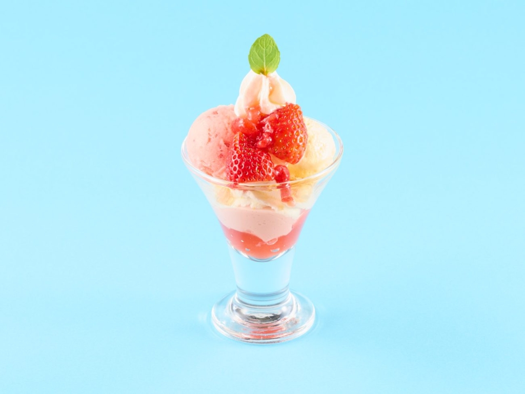 ミニ!いちごのパフェ 539円