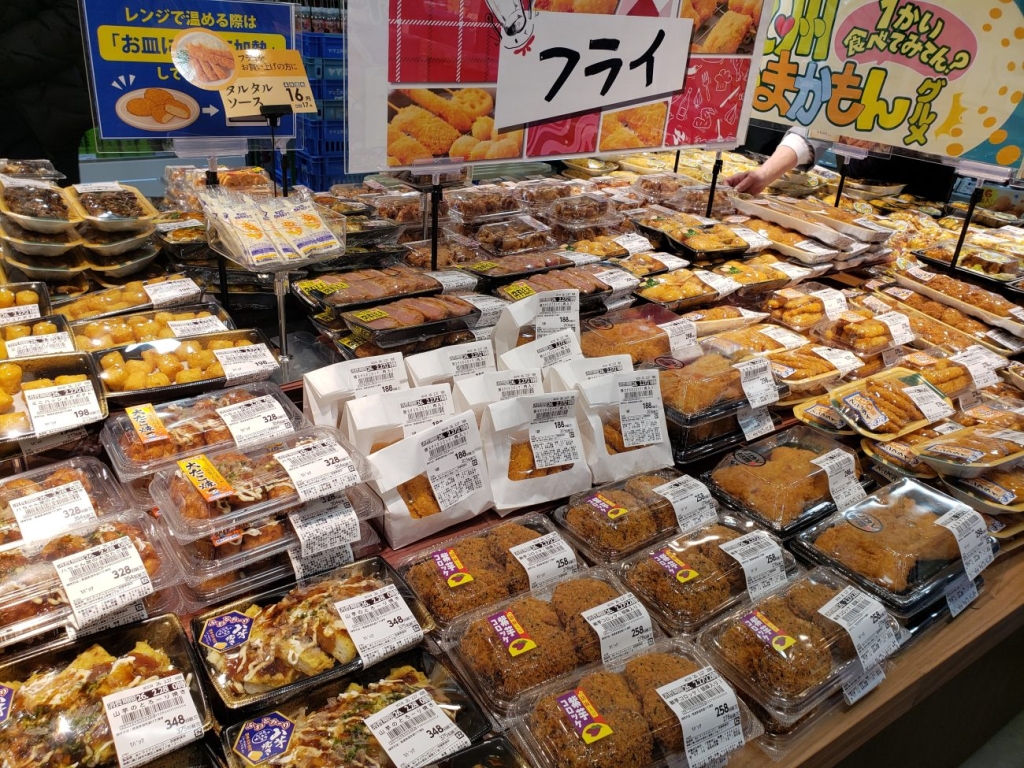 惣菜は食品の中で最も広い売り場面積を誇る