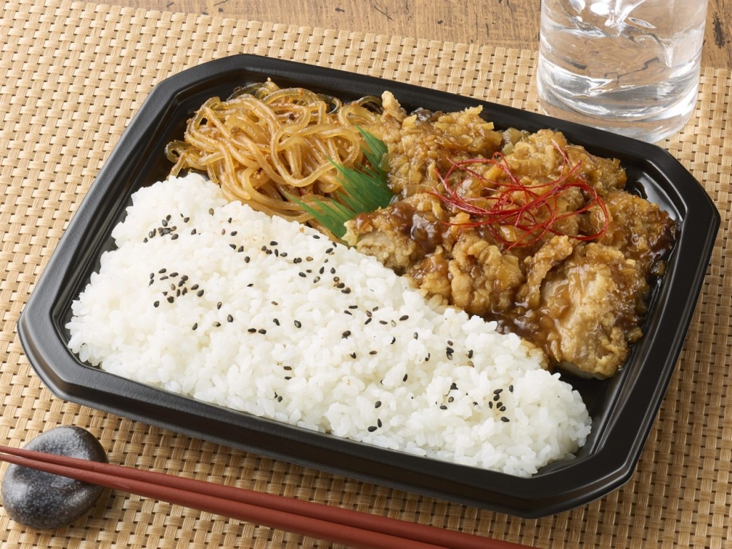 【50%増量】油淋鶏&麻婆春雨弁当