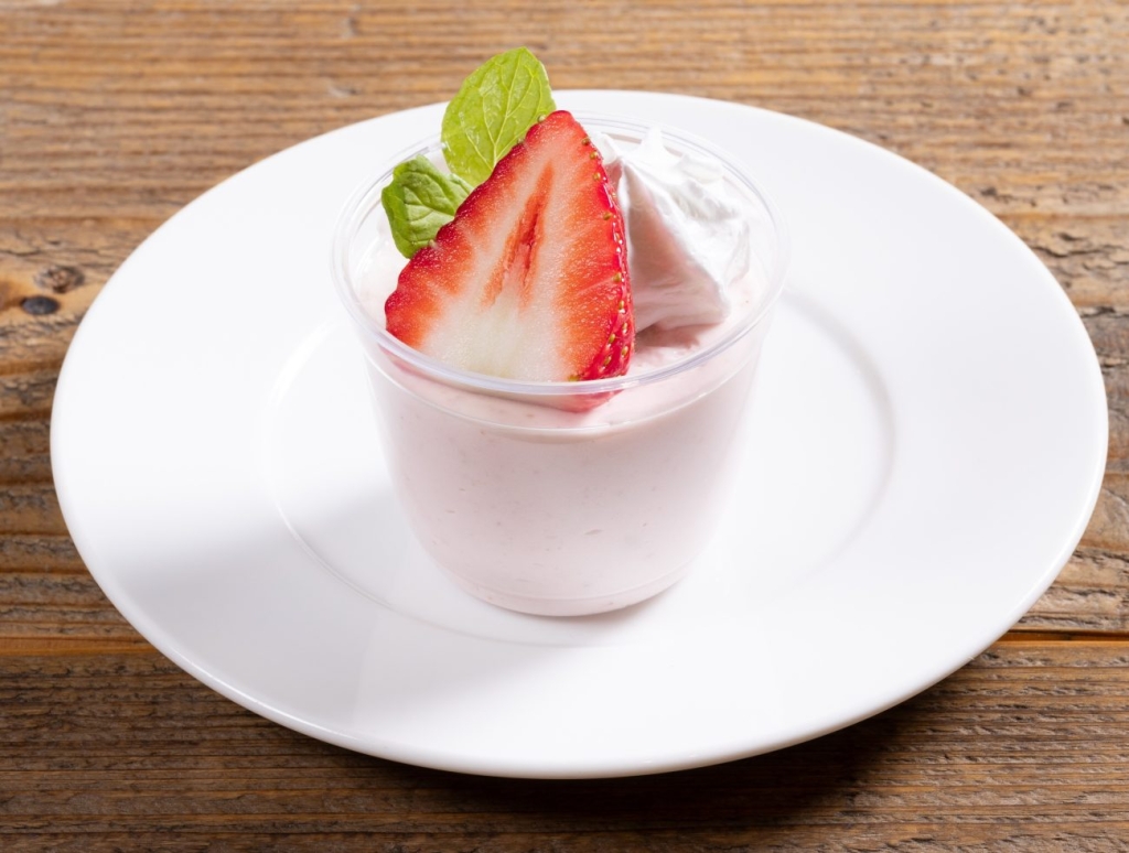 「晴苺ババロア」（税込850円）