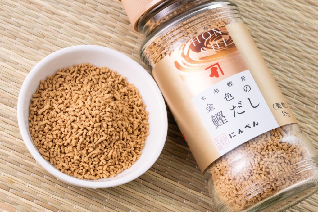 「金色の鰹だし」