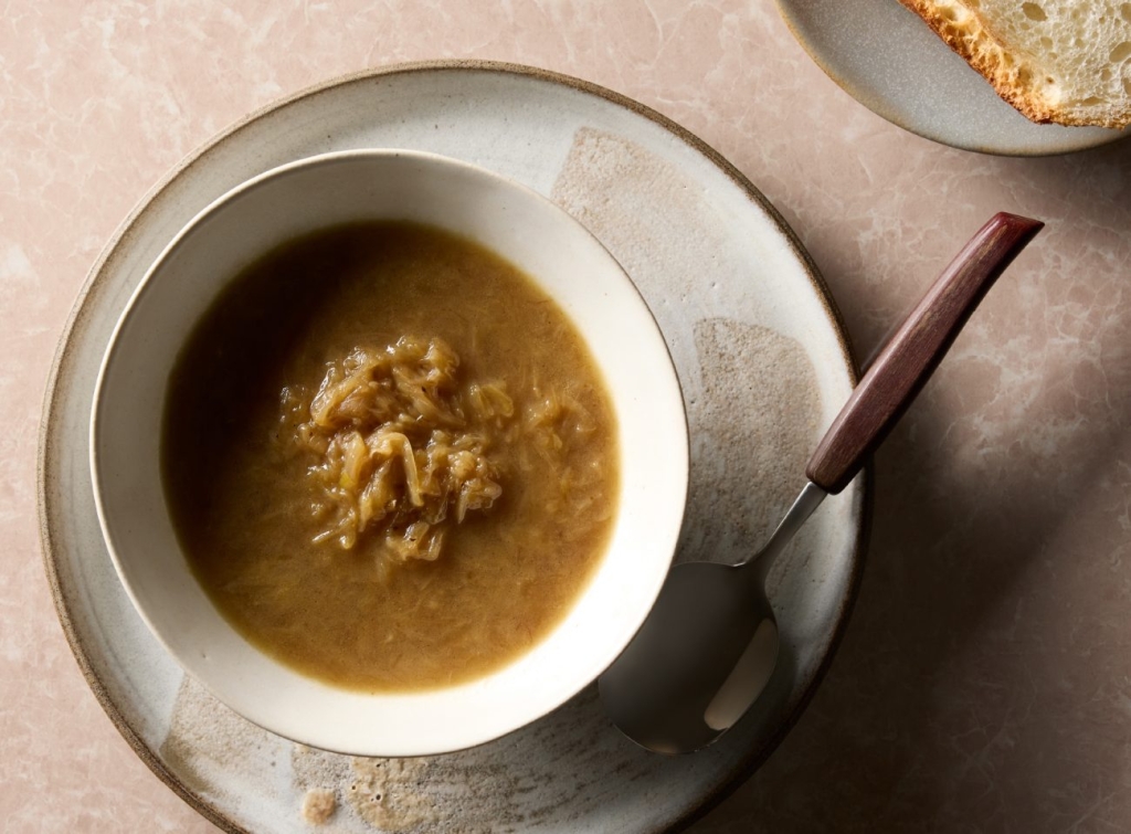 飴色玉ねぎと焦がしバターの濃厚スープ