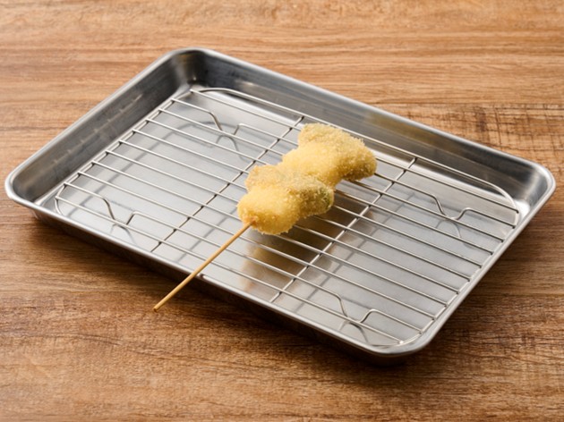 串カツ アボカドクリームチーズ