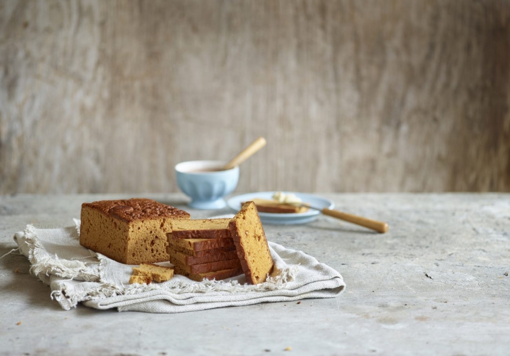 ヴォンデルモーレン スパイスケーキ プレーン1,610円/ハニー1,826円(各税込)