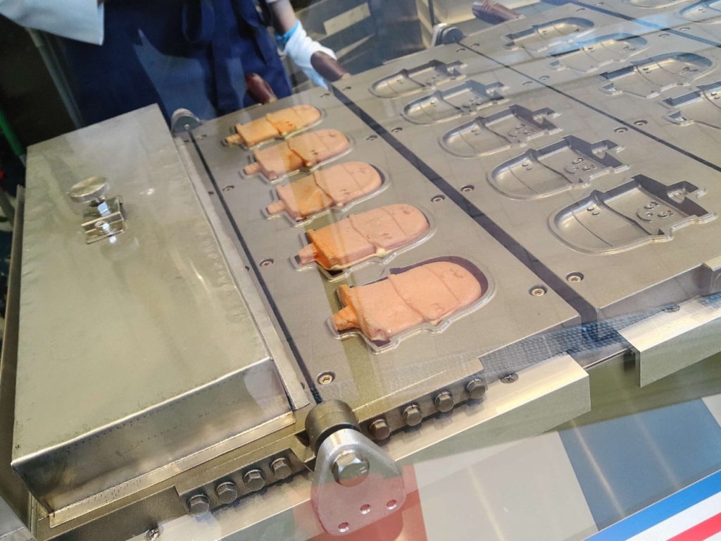 『横濱ハーバースタジアム』