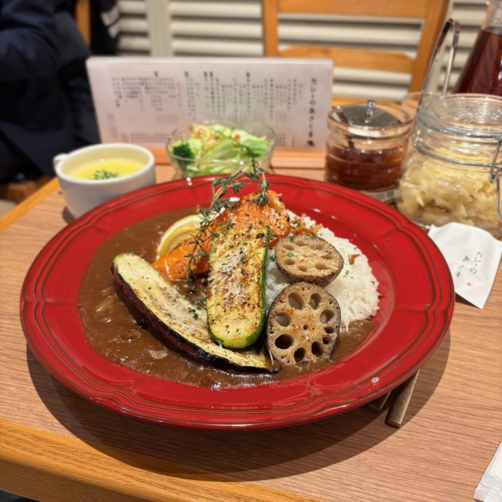 「グリル野菜カレー」1280円+「コーンスープセット」260円