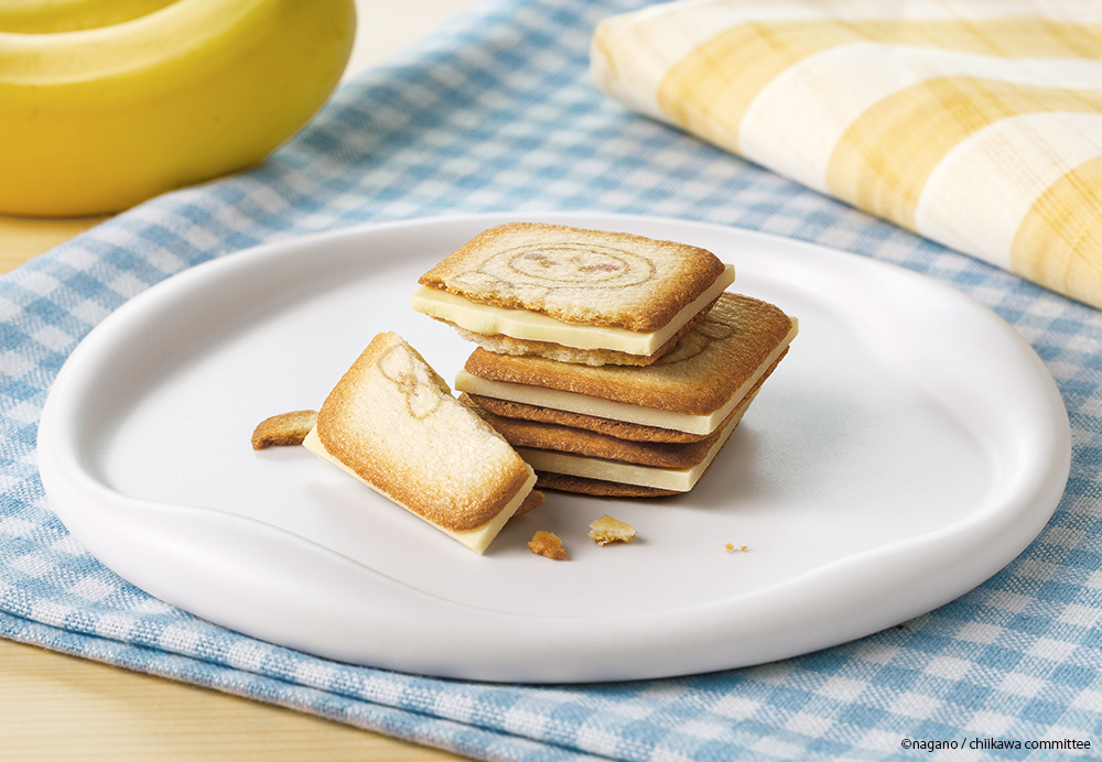 薄焼きのラングドシャクッキーで軽やかな食感に