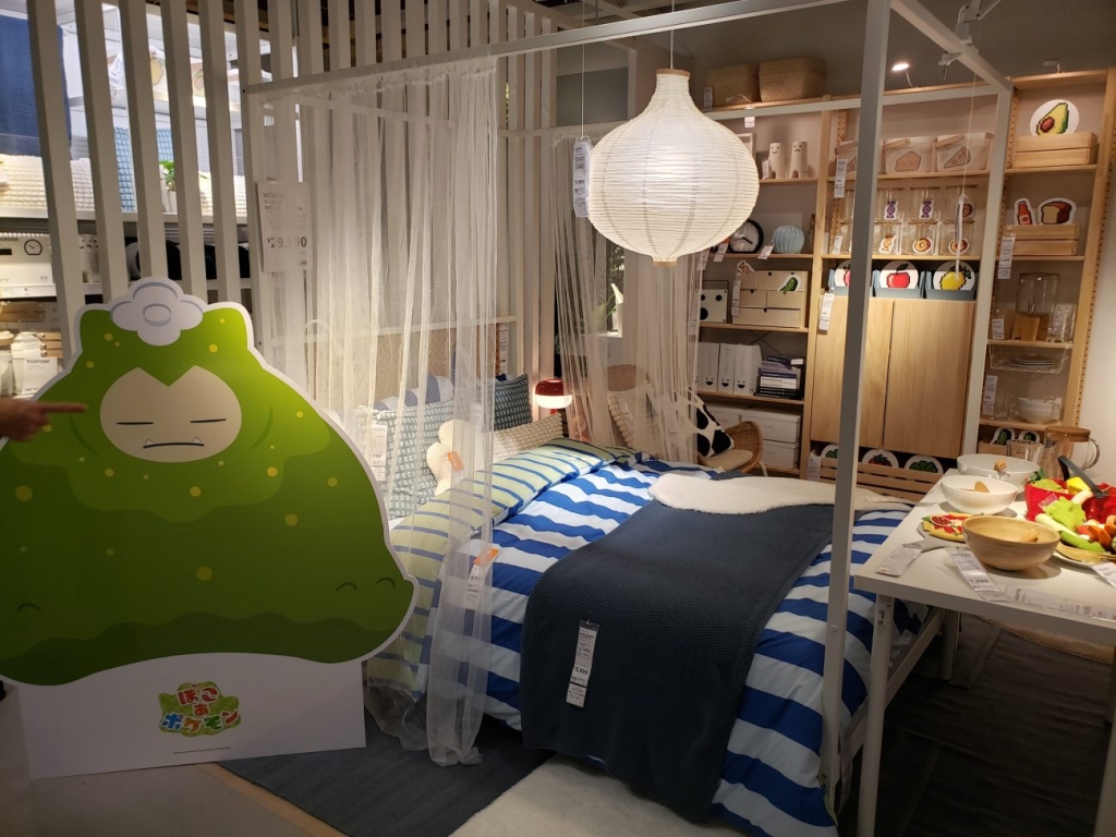 イケアの店舗ではゲーム内の部屋を再現 カビゴン