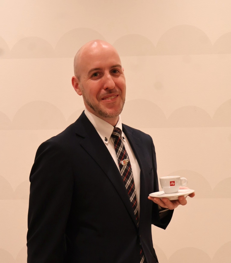 イリー事業部カヴァリエーリ　ステファノ氏