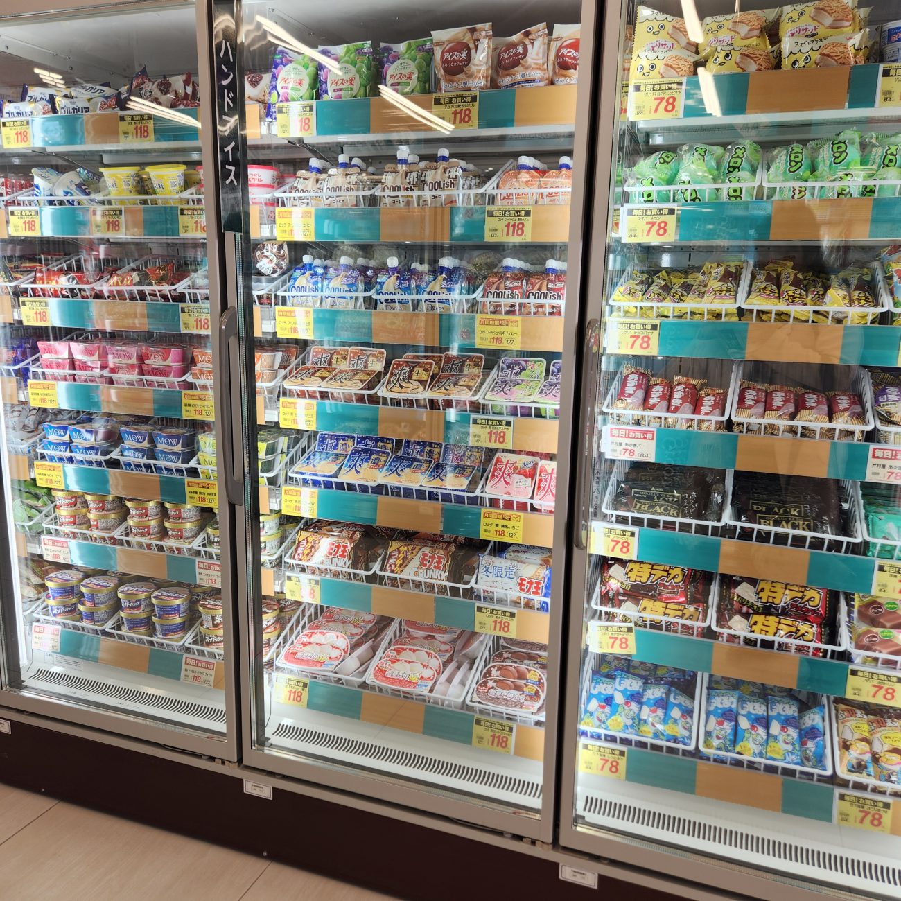 カスミ赤羽神谷店アイス売場