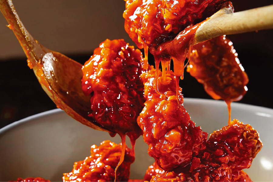 バラエティ豊かなソースやパウダーで楽しめる