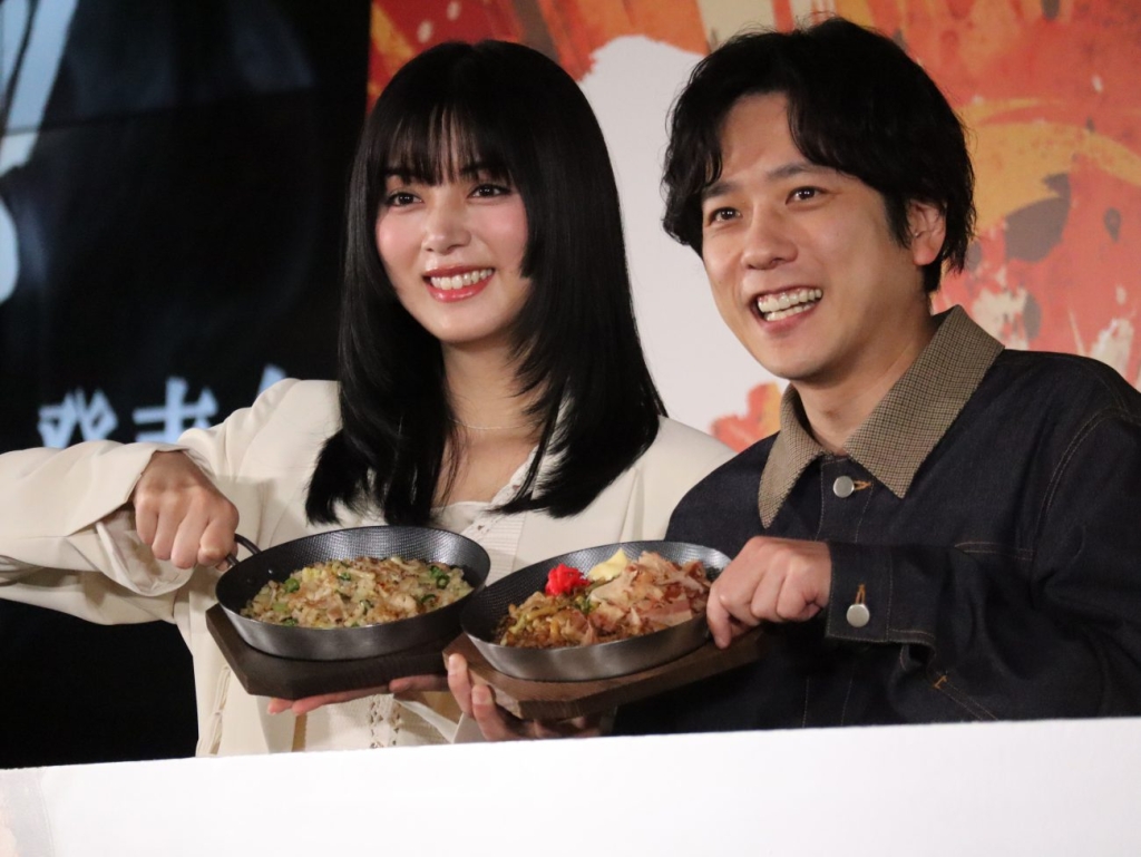 池田エライザさん、二宮和也さん