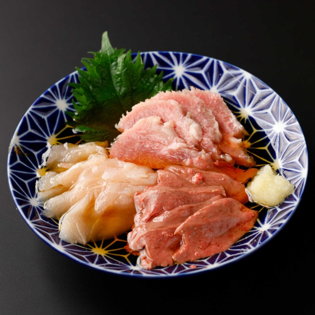 肉刺し盛り合わせ