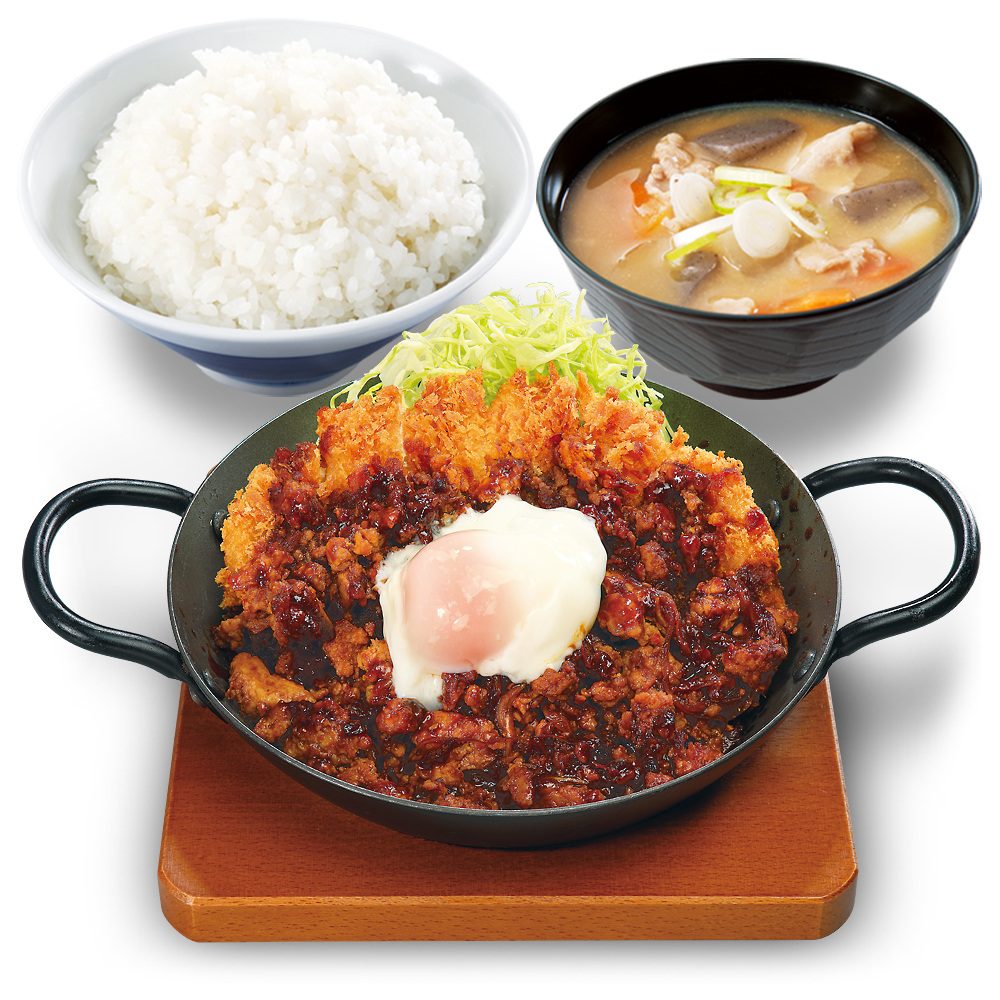 肉あんかけロースカツ定食（温玉付）