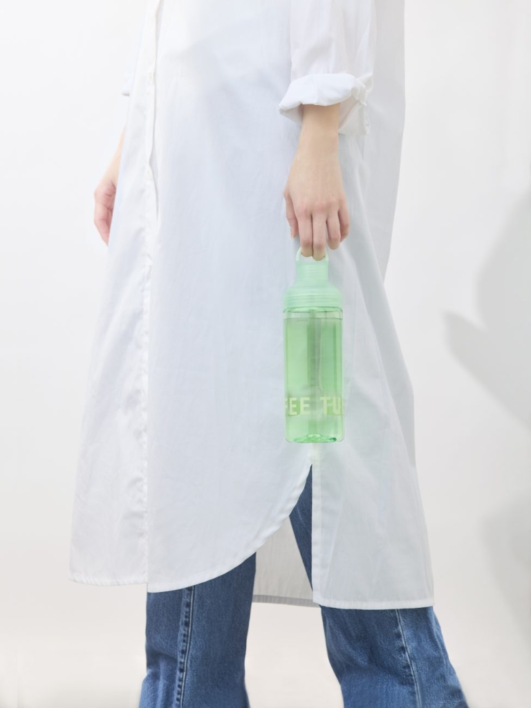 軽量でたっぷり入る容量