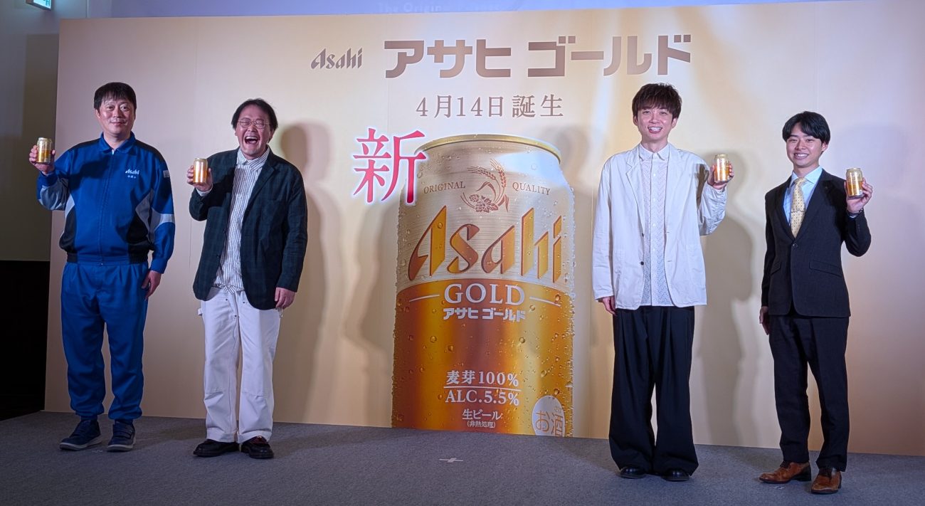 写真左から佐藤氏 稲田氏 河合氏 松井氏