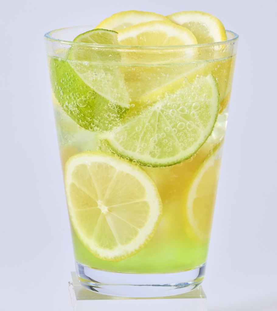 フローズンライム&ジンジャーレモネードソーダ